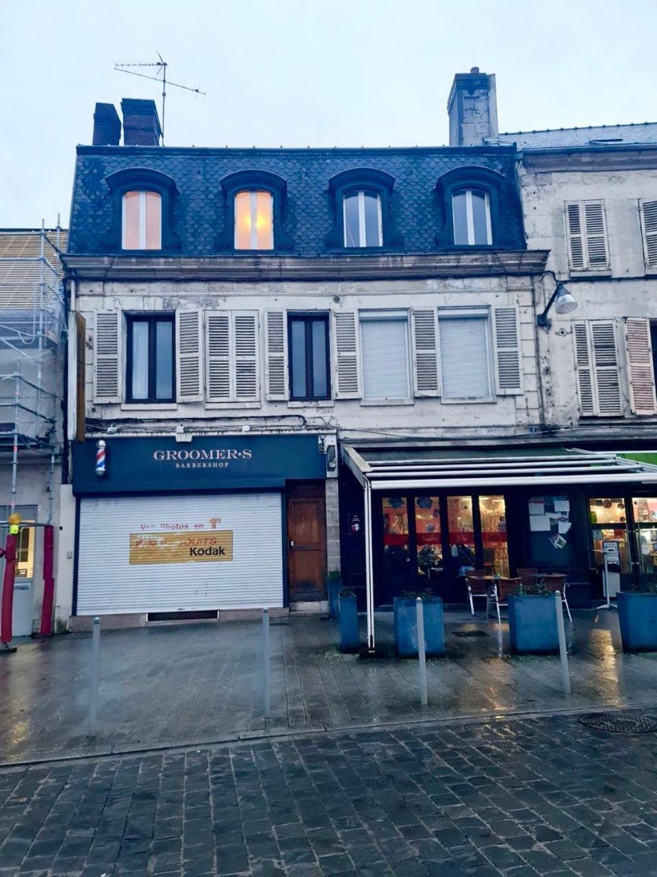 Un Appartement En Centre Ville , A 2 Pas Du Chateau De Villers Cotterets エクステリア 写真